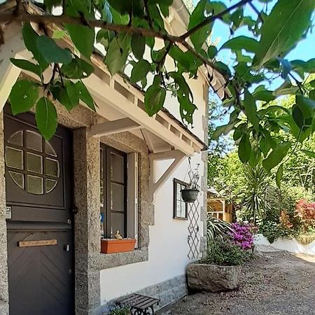 Chambre D'Hotes De La Roche Tremblante Юельґоа Екстер'єр фото